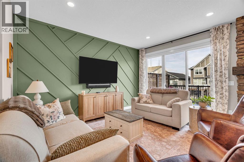 Property photograph 3 for MLS A2355227