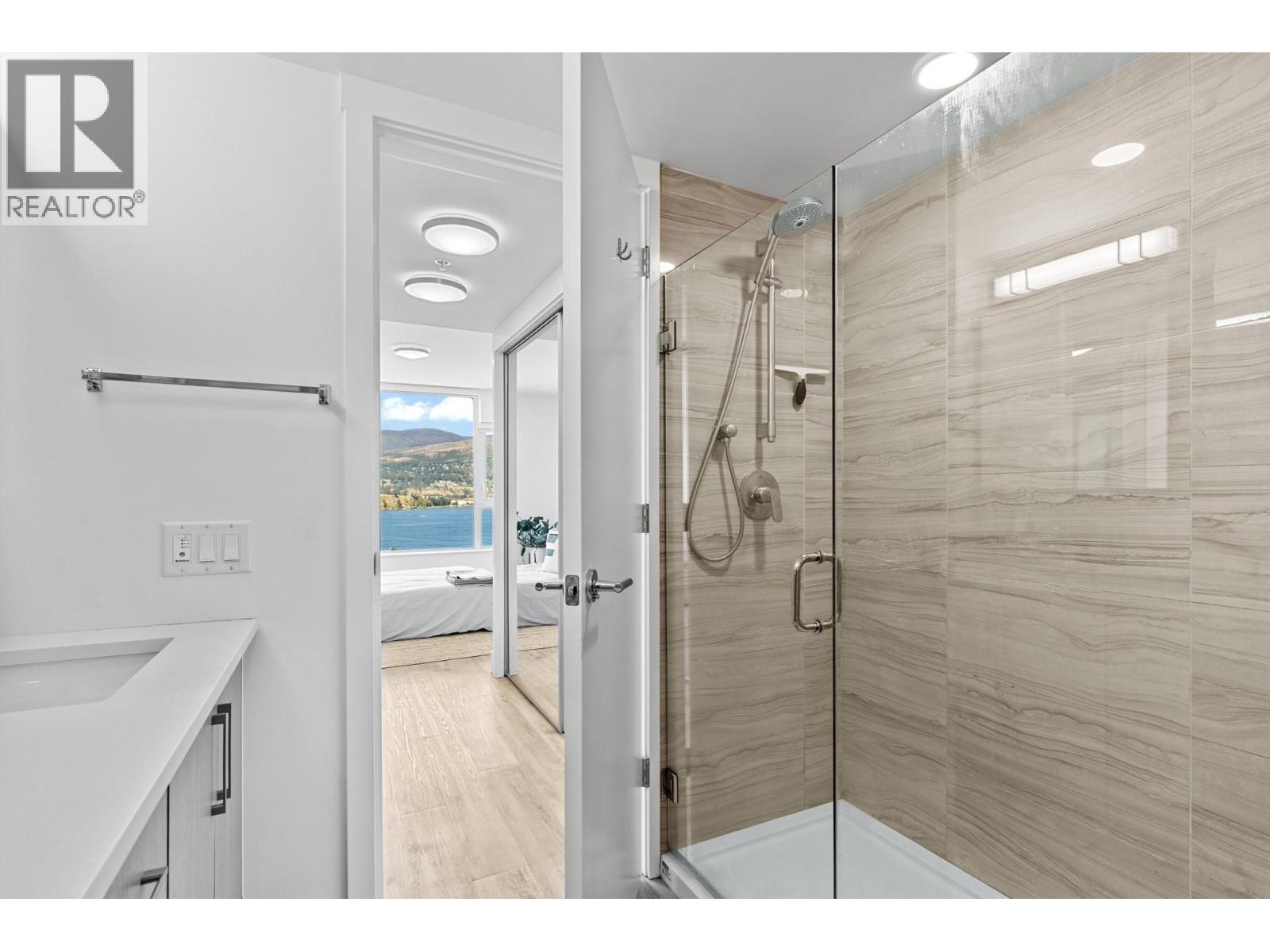 1809 1588 Ellis Street, Kelowna
