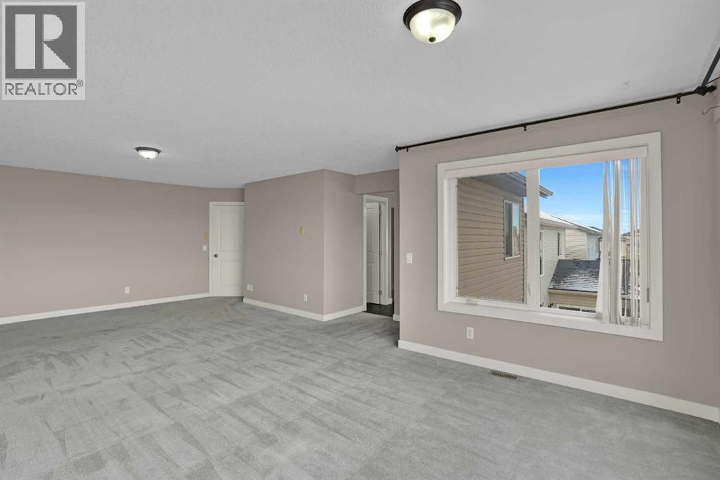 247 Pantego Way NW, Calgary — photo 27