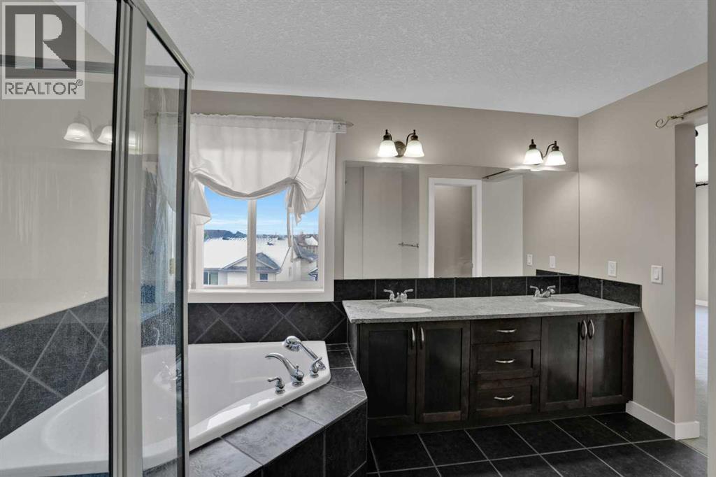 247 Pantego Way NW, Calgary — photo 31
