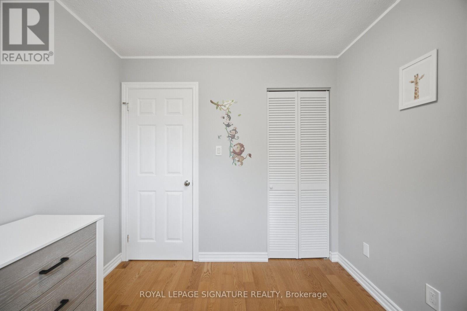 58 ATHENIA DRIVE - 26