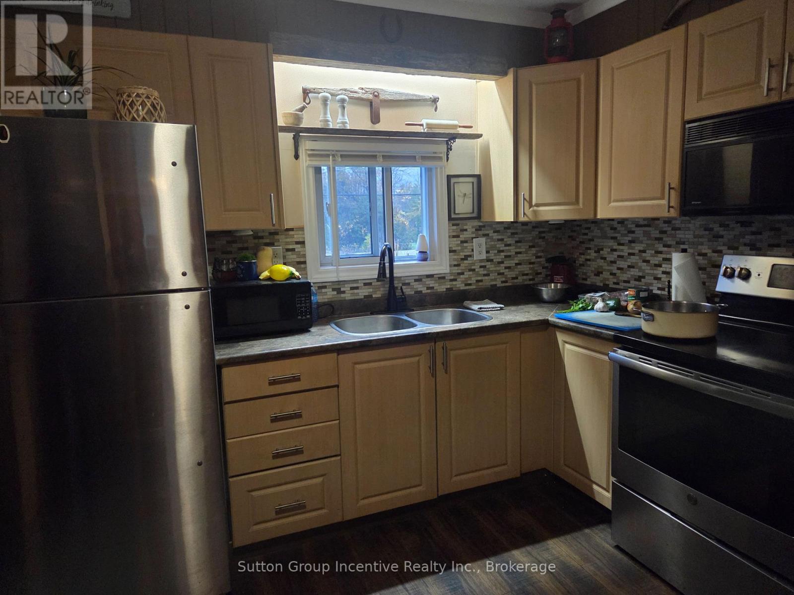 1211 Upper Big Chute Road, Severn photo 22