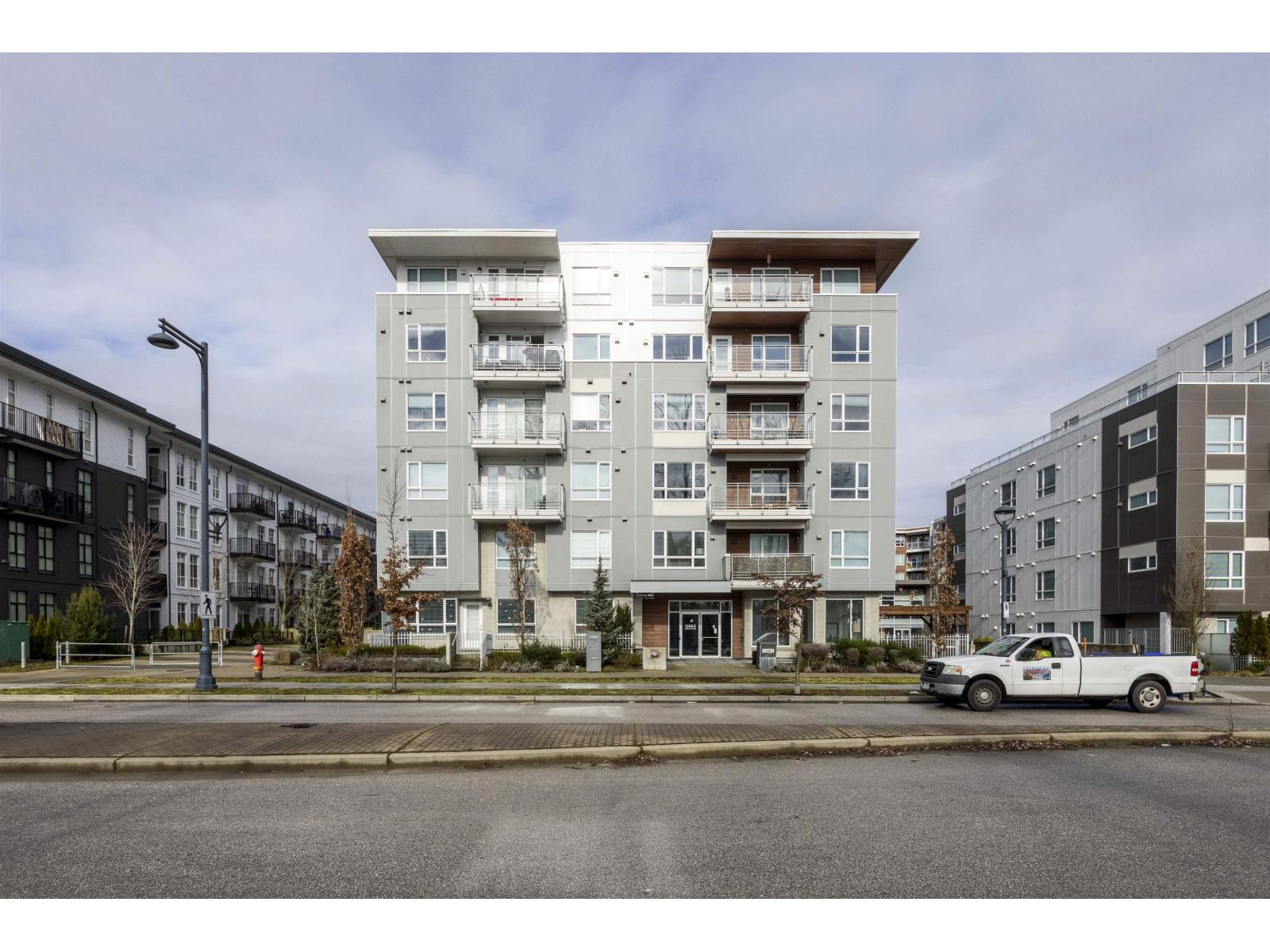 507 13963 105 BOULEVARD, Surrey, British Columbia