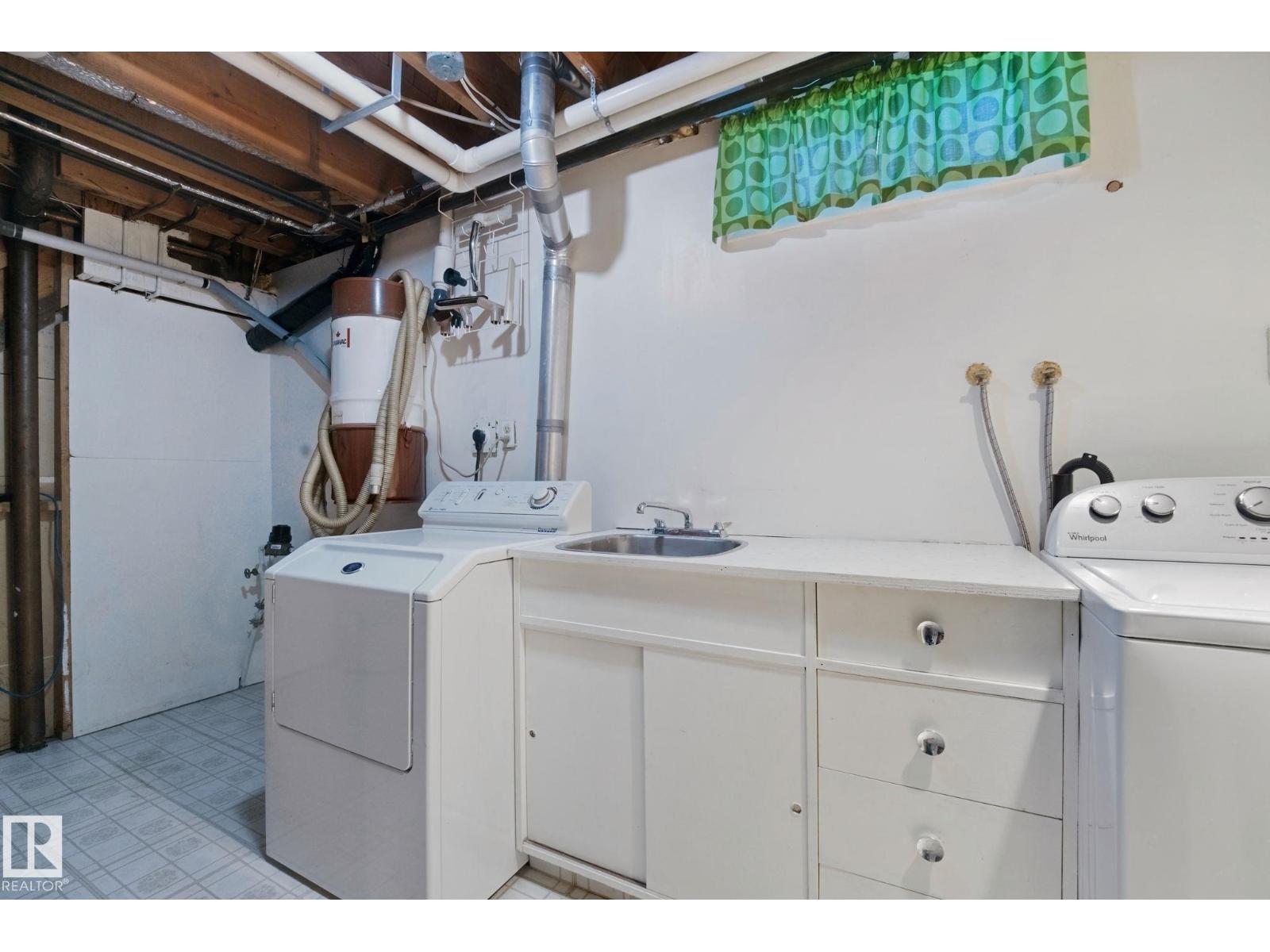 Property photograph 29 for MLS E4514616