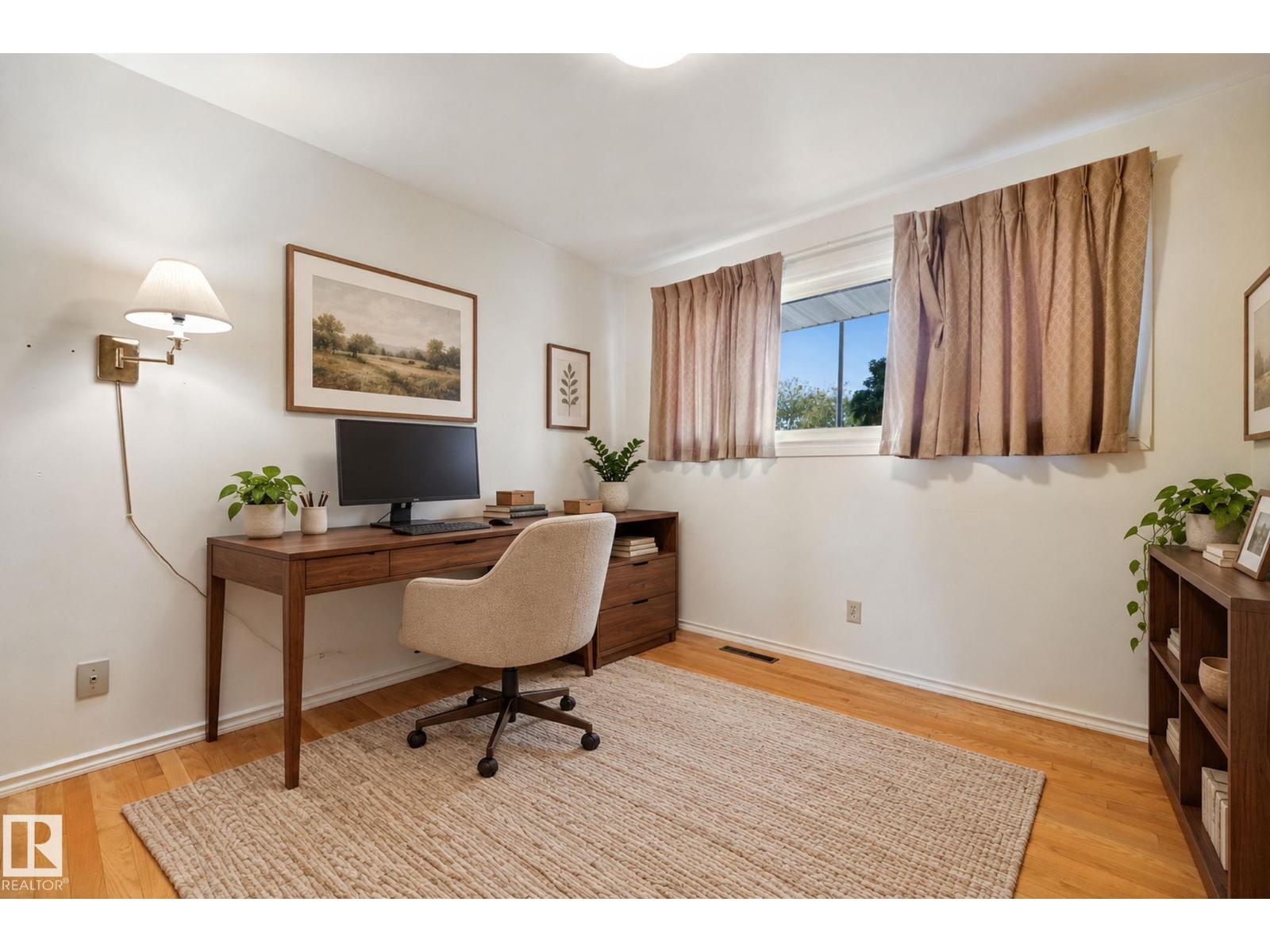Property photograph 17 for MLS E4514616
