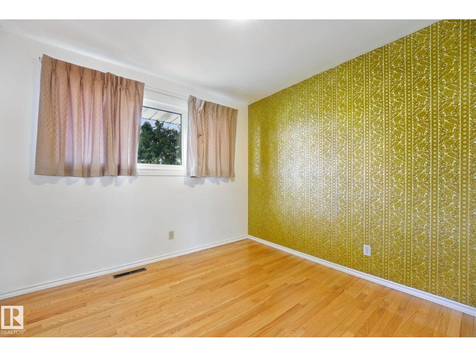 Property photograph 15 for MLS E4514616