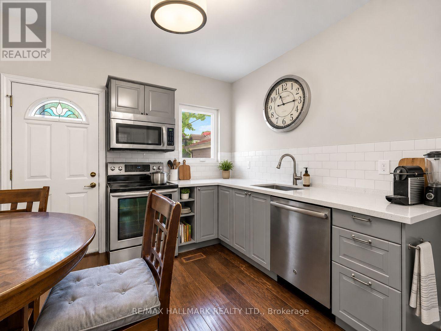 67 AMROTH AVENUE, Toronto (East End-Danforth) — photo 9