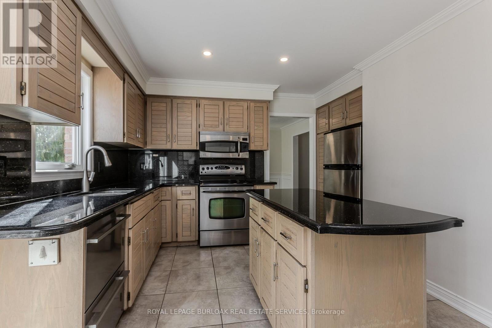 1327 HAZELTON BOULEVARD, Burlington (Tyandaga) — photo 11