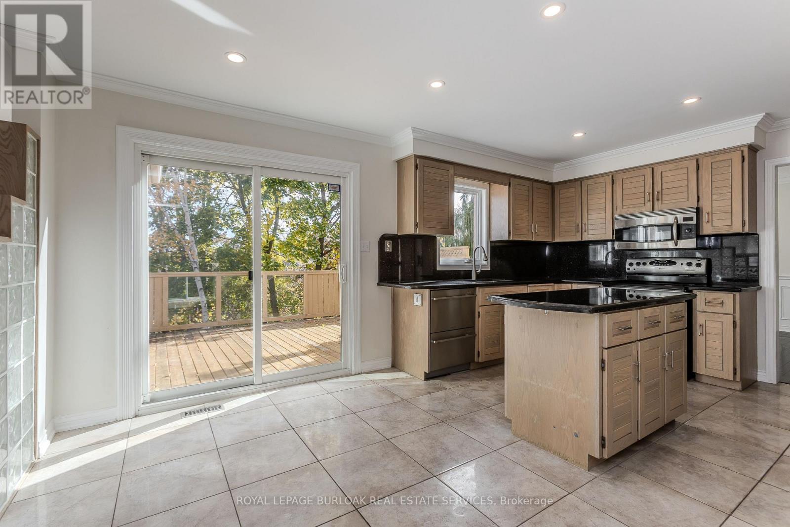 1327 HAZELTON BOULEVARD, Burlington (Tyandaga) — photo 12