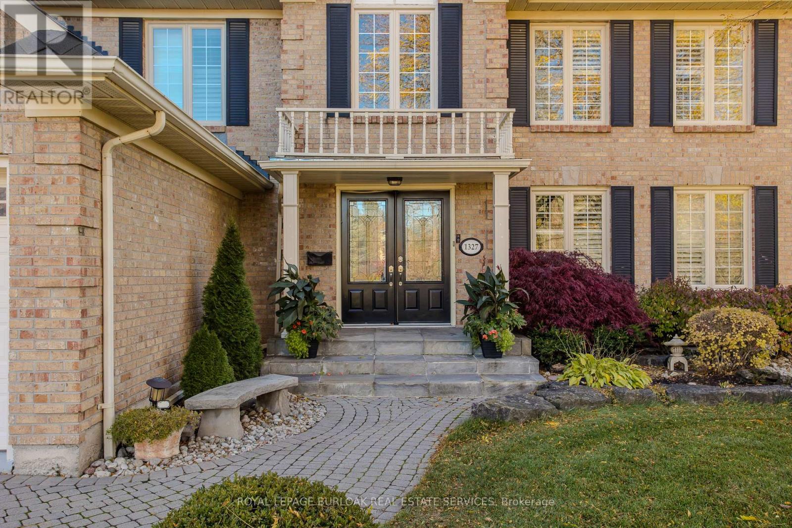 1327 HAZELTON BOULEVARD, Burlington (Tyandaga) — photo 3