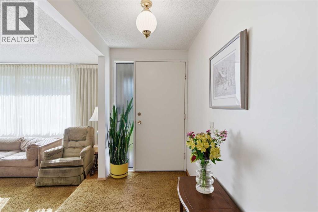 340 Canniff Place SW, Calgary — photo 4