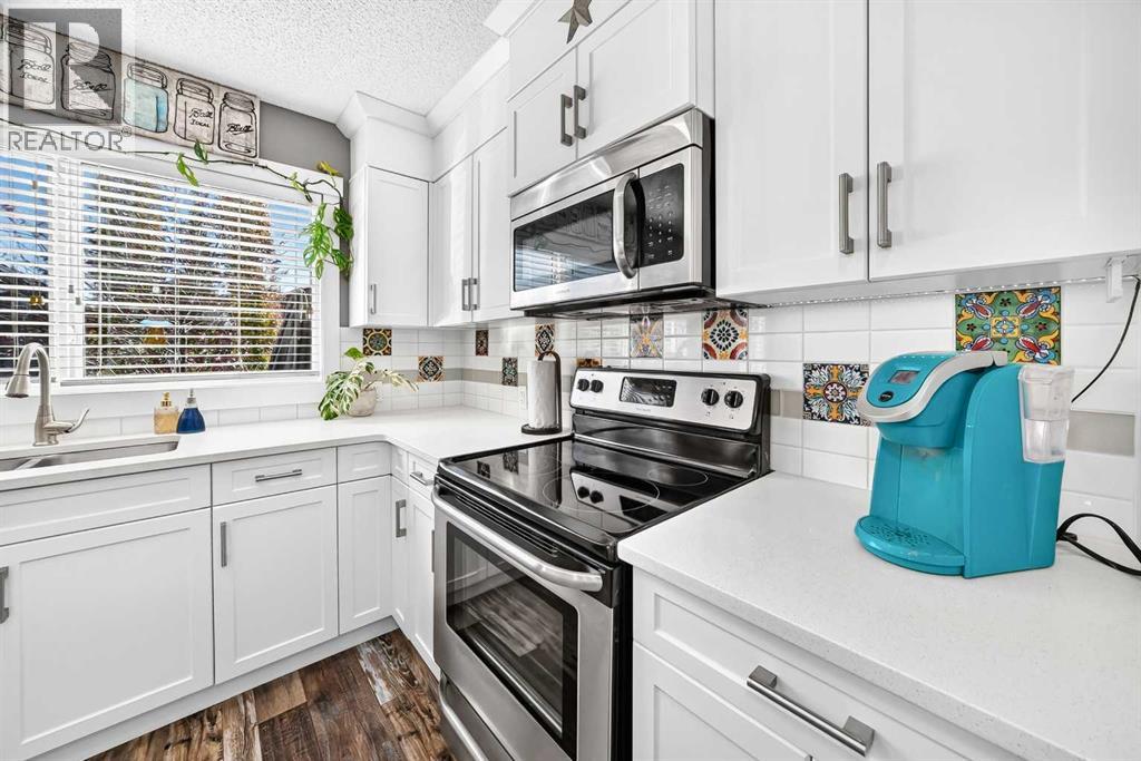 151 Fireside Parkway, photo 11 of 41