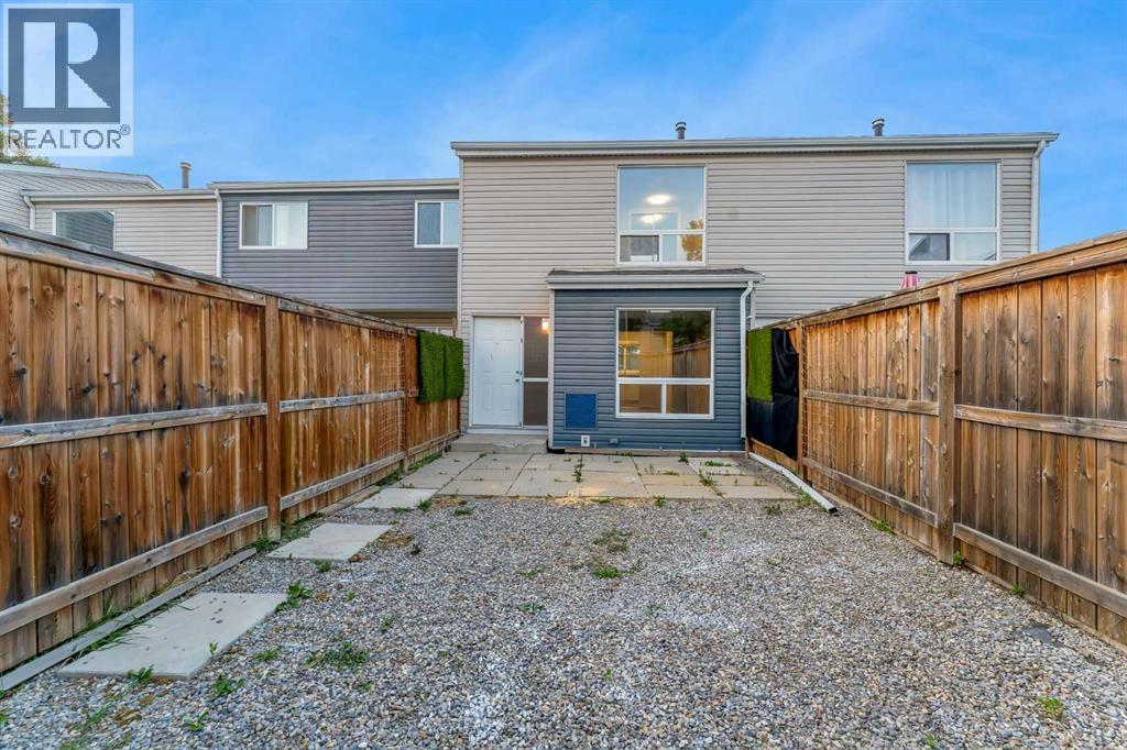 33, 5425 Pensacola Crescent SE photo 22