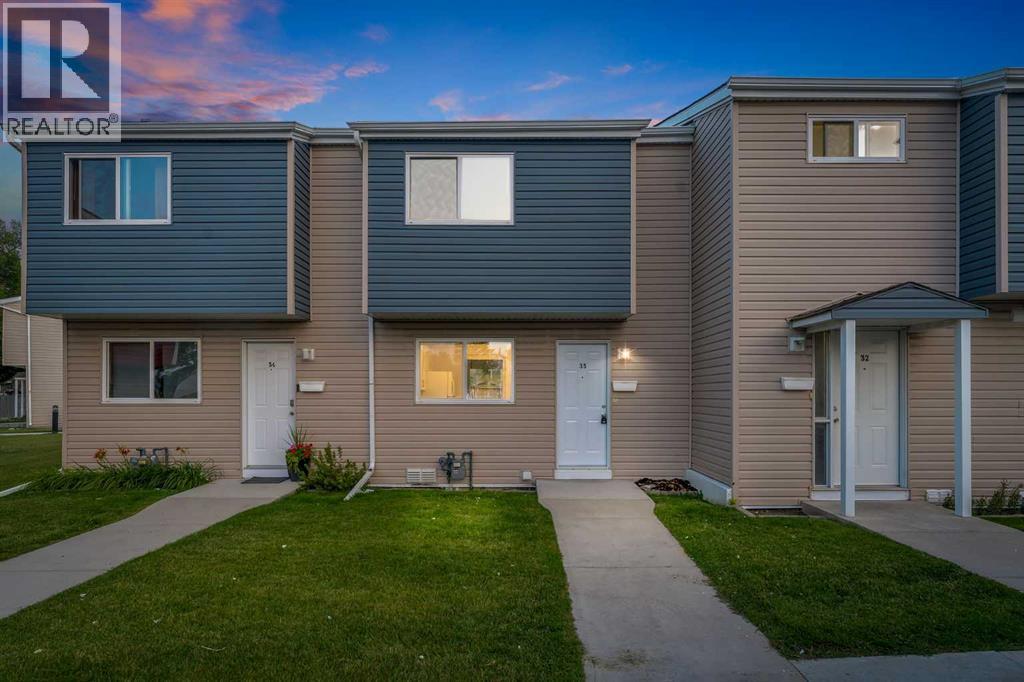 33, 5425 Pensacola Crescent SE photo 9