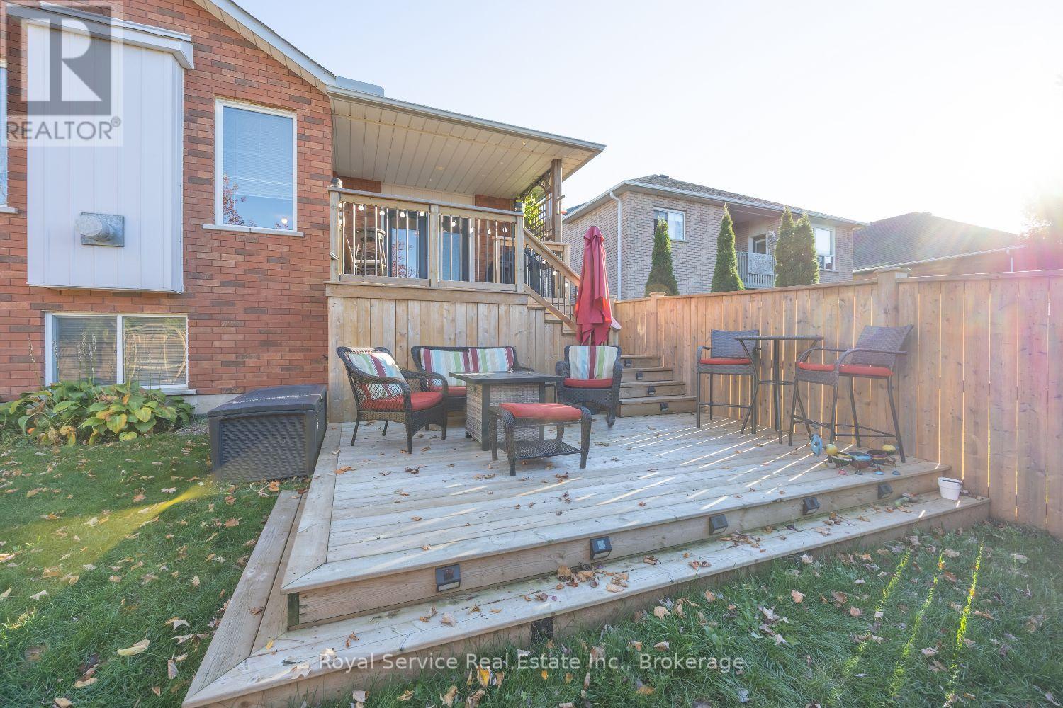 1636 GLENFOREST BOULEVARD, Peterborough (Monaghan Ward 2) — photo 11