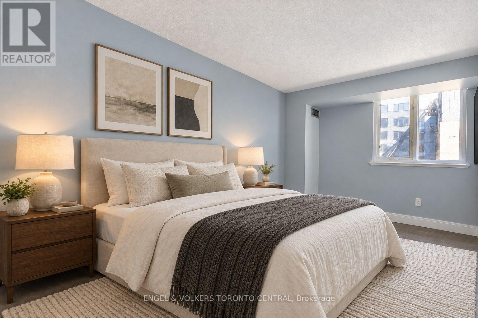 #606 15 SEWELLS ROAD - 30