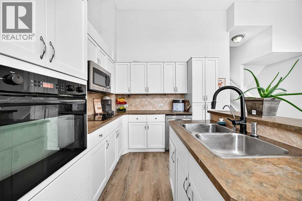 21 Tucker Circle, Okotoks — photo 12