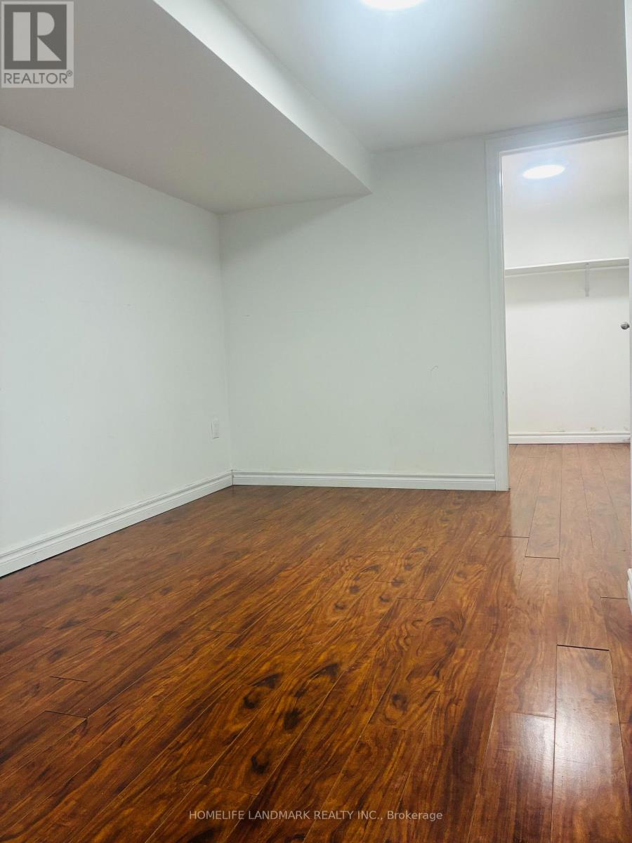 BSMT APT - 3 TINDER CRESCENT, Toronto (Victoria Village) — photo 12