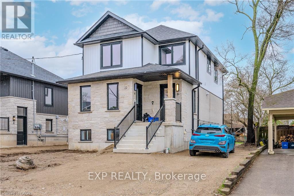 A - 22 HINCKS STREET — photo 3