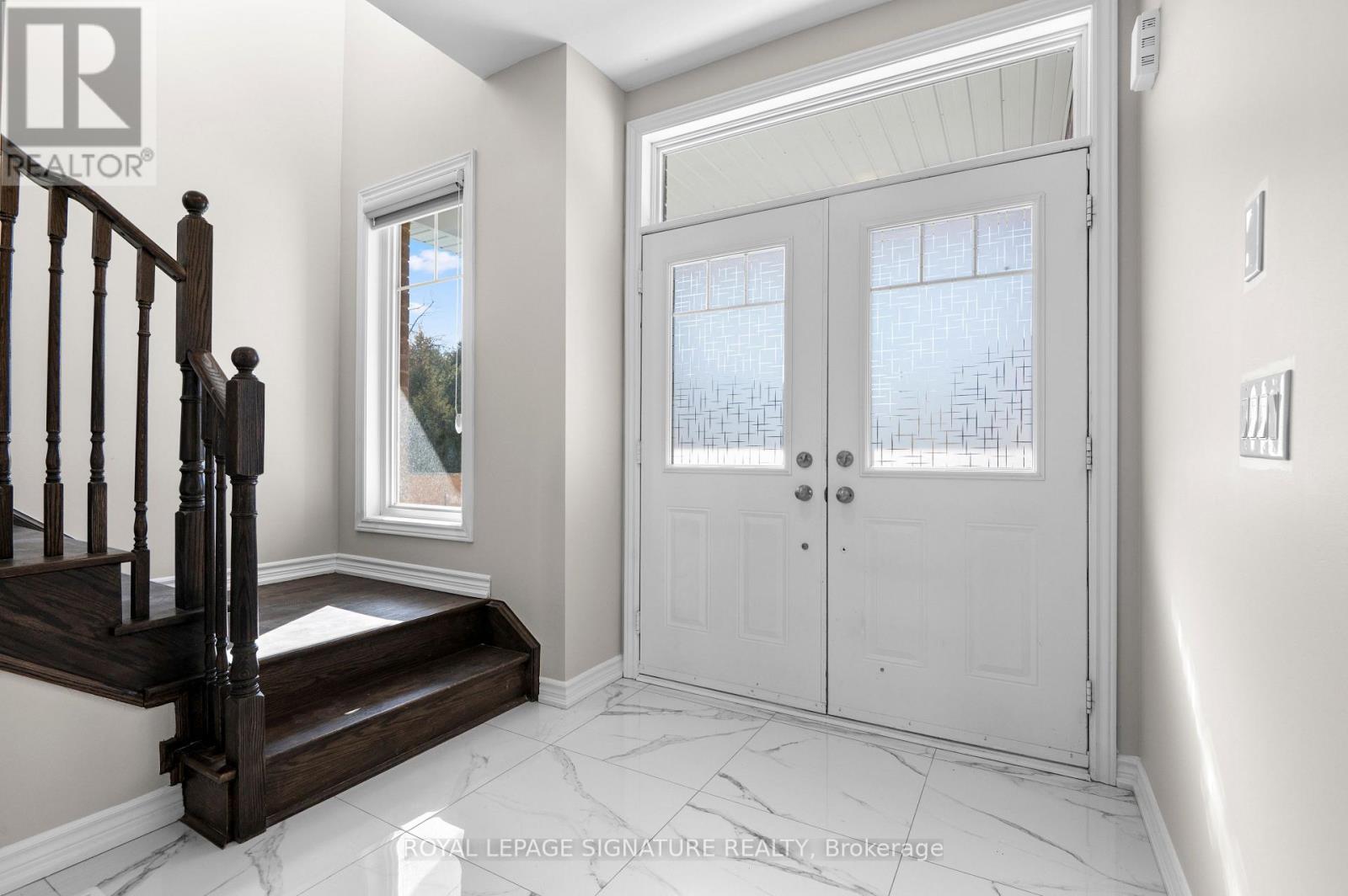 MAIN & UPPER FLOOR - 1 AITCHISON AVENUE, Southgate — photo 3