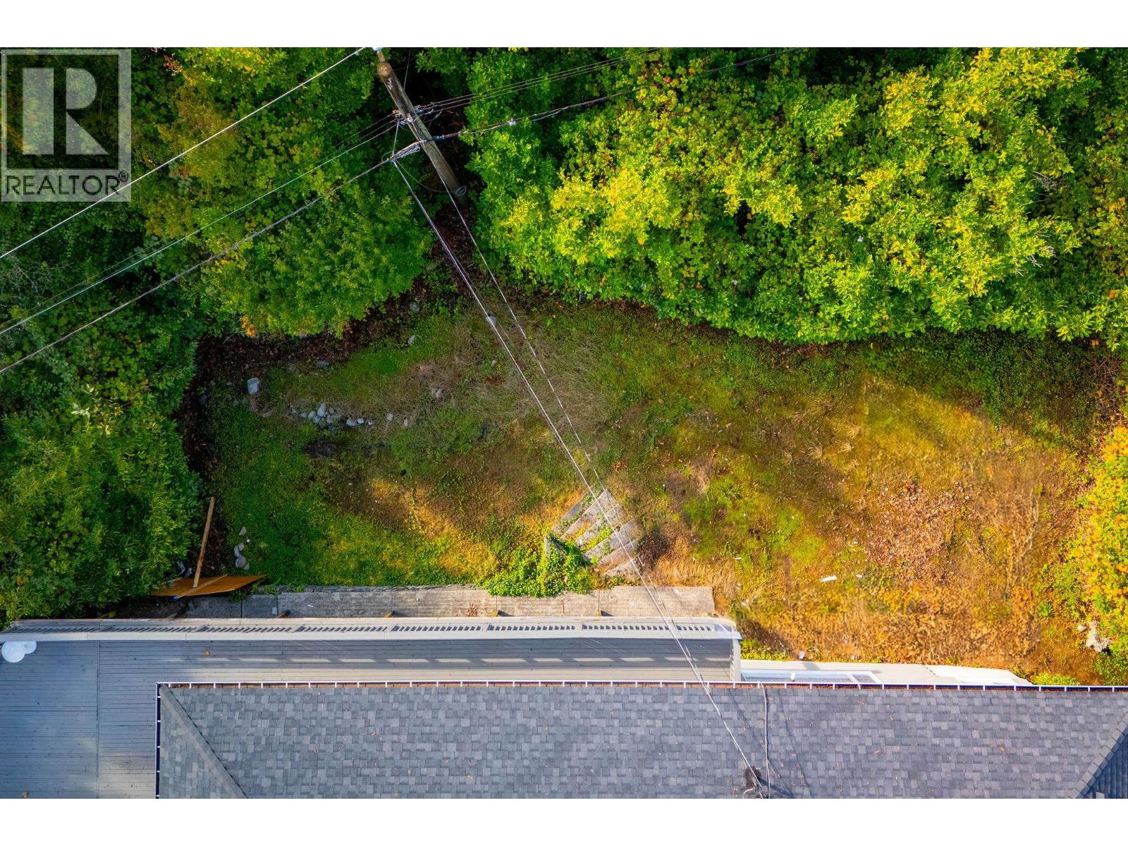 775 Southborough Drive, West Vancouver — photo 36