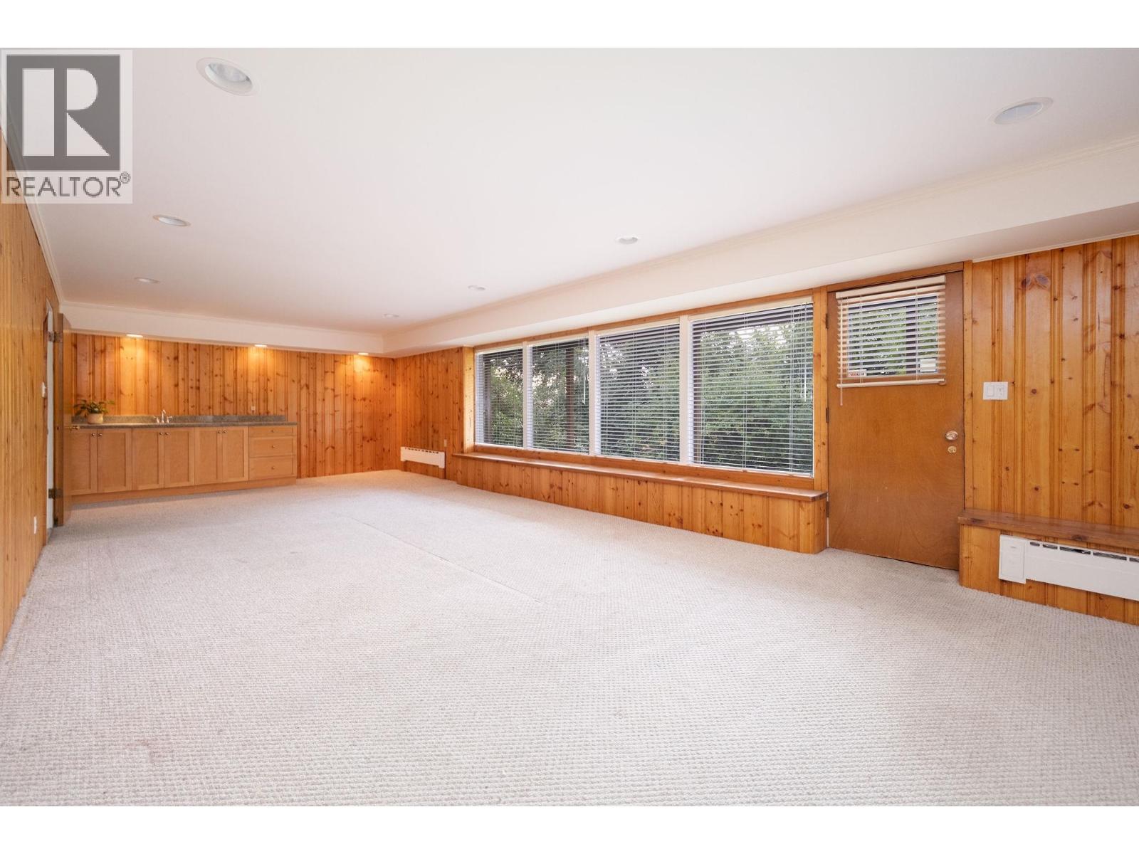 775 Southborough Drive, West Vancouver — photo 29