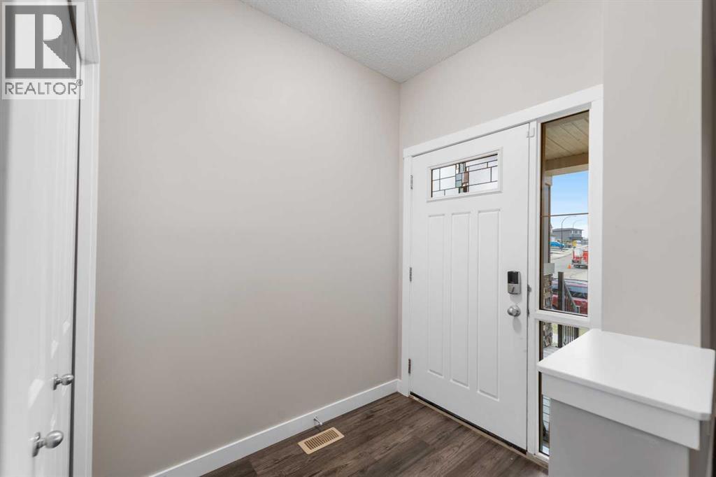 Property photograph 3 for MLS A2355207