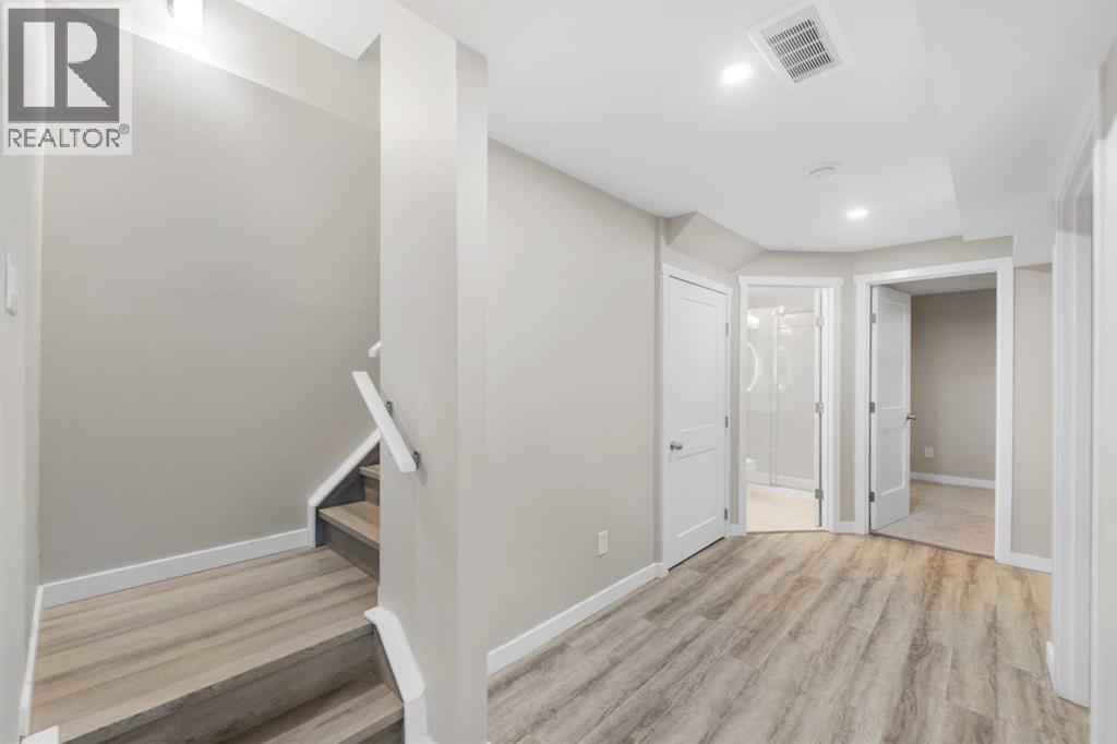 Property photograph 32 for MLS A2355207