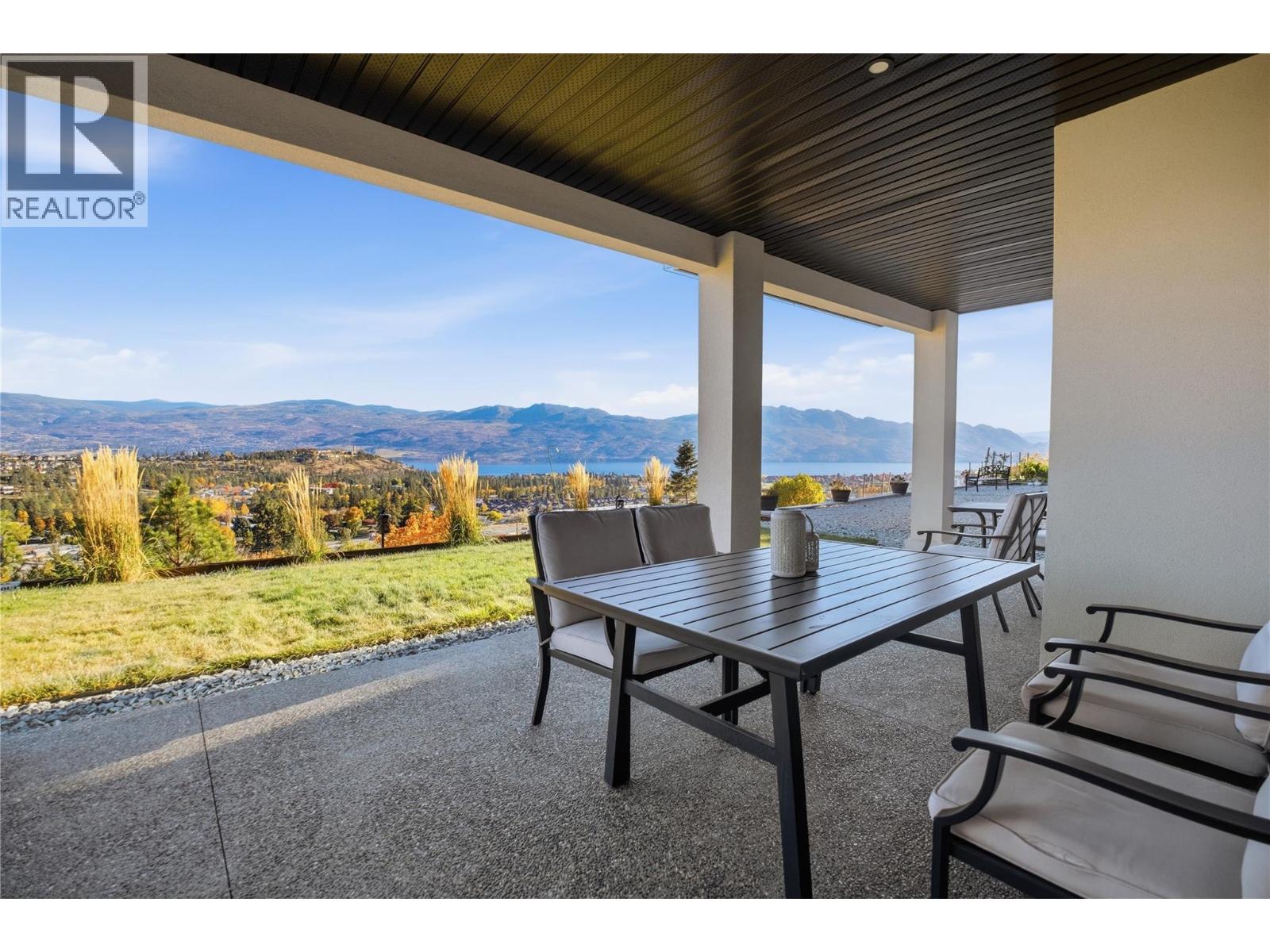  2149 Ensign Quay, West Kelowna