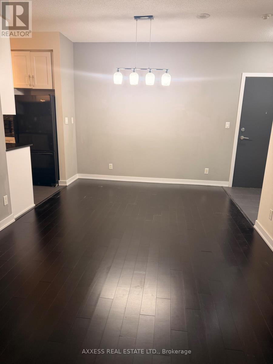 211 - 4070 CONFEDERATION PARKWAY, Mississauga (City Centre)