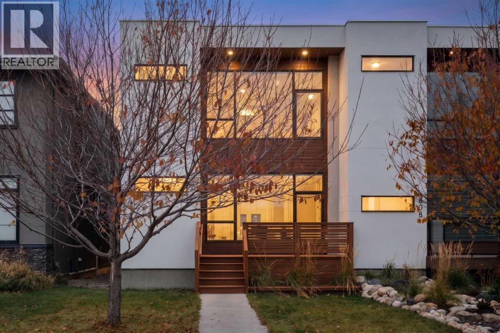 606 23 Avenue NE, Calgary, Alberta, T2E1W4