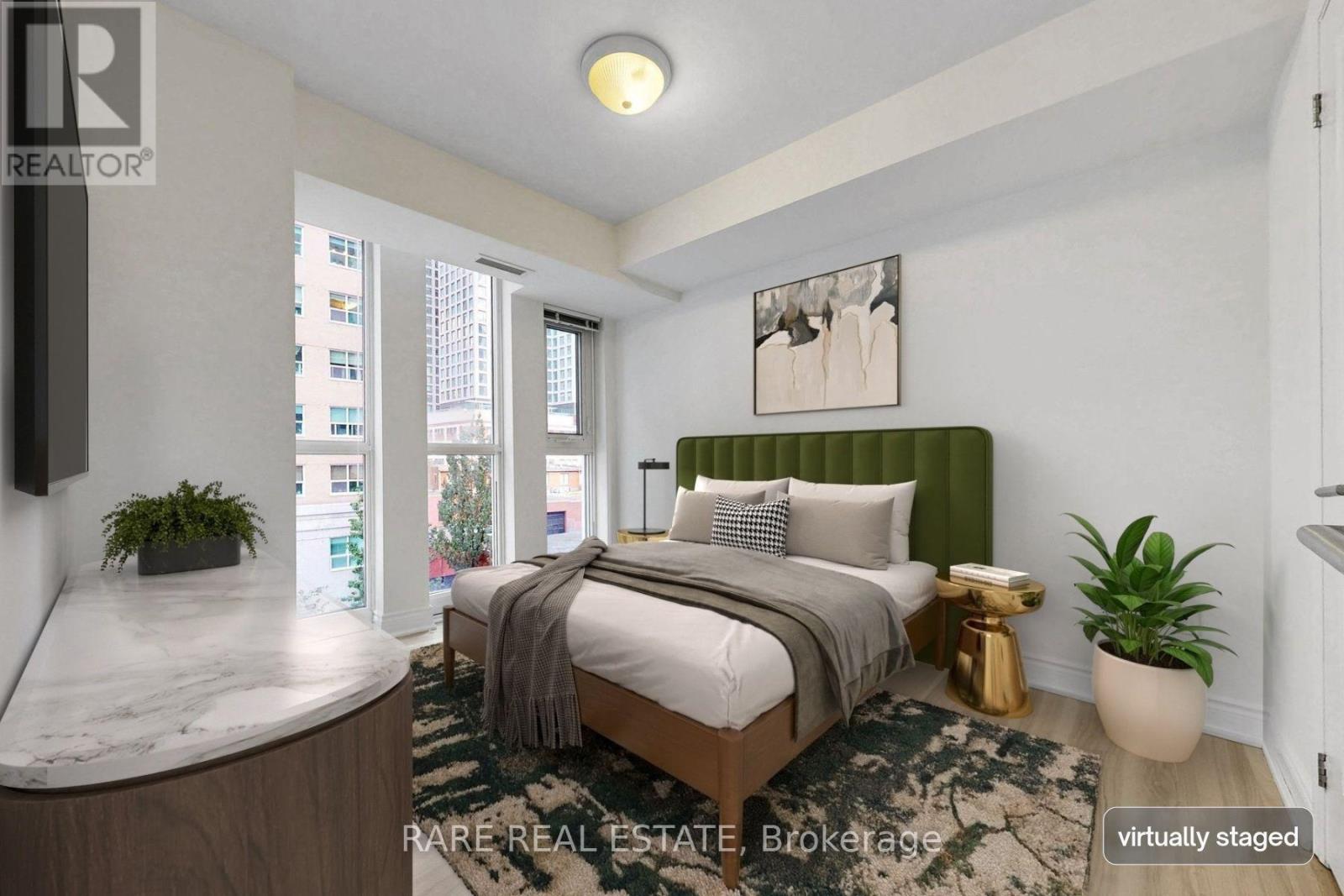 #512 400 ADELAIDE STREET E - 15