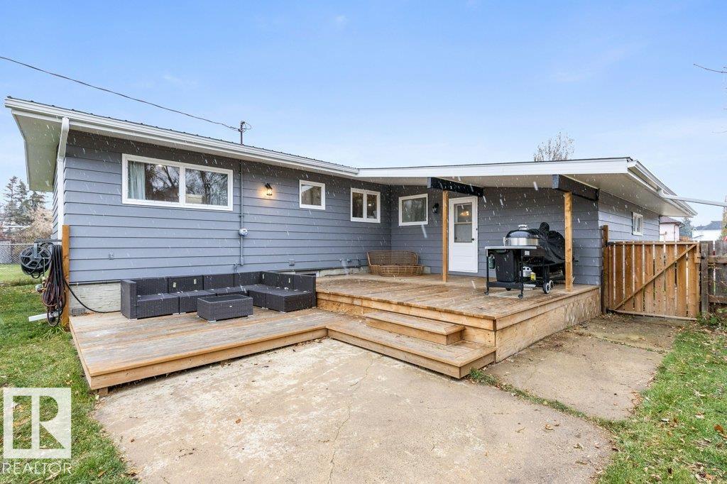 5222 50 Street, photo 38