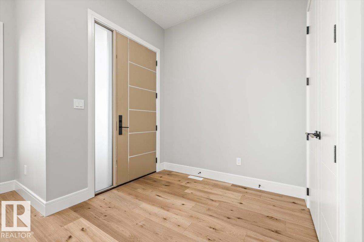 Property photograph 20 for MLS E4514617
