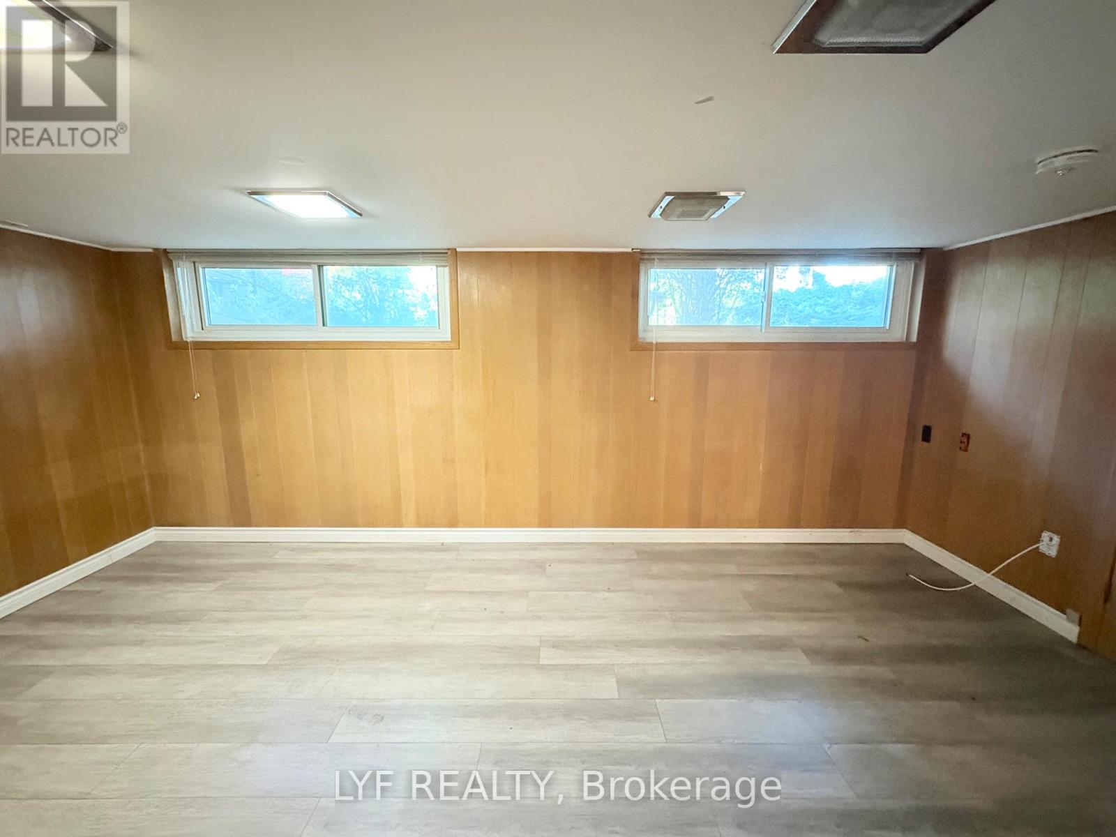 BSMT - 6 THORN LANE, Toronto (Banbury-Don Mills) — photo 10