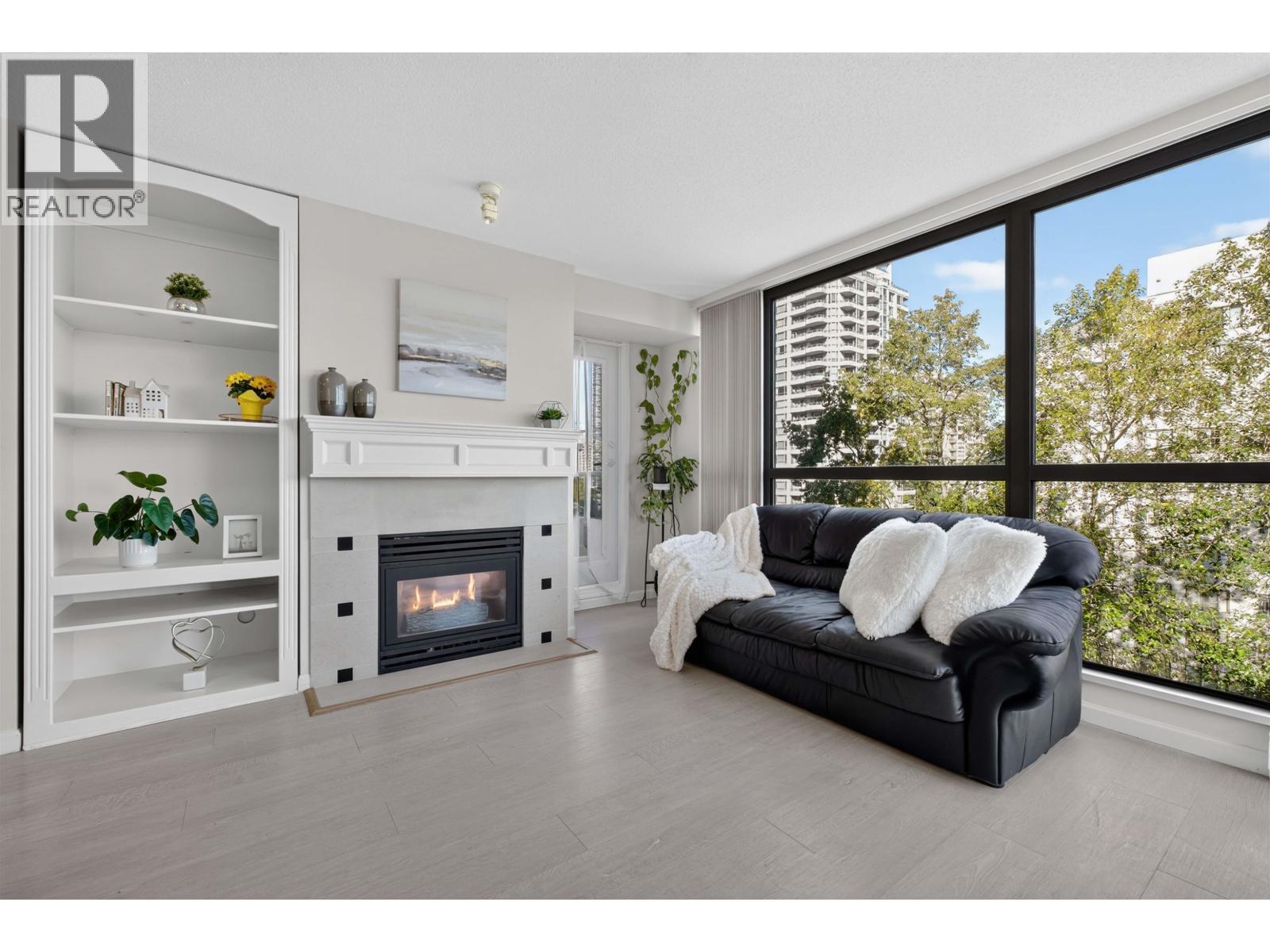805 4888 Hazel Street, Burnaby — photo 4