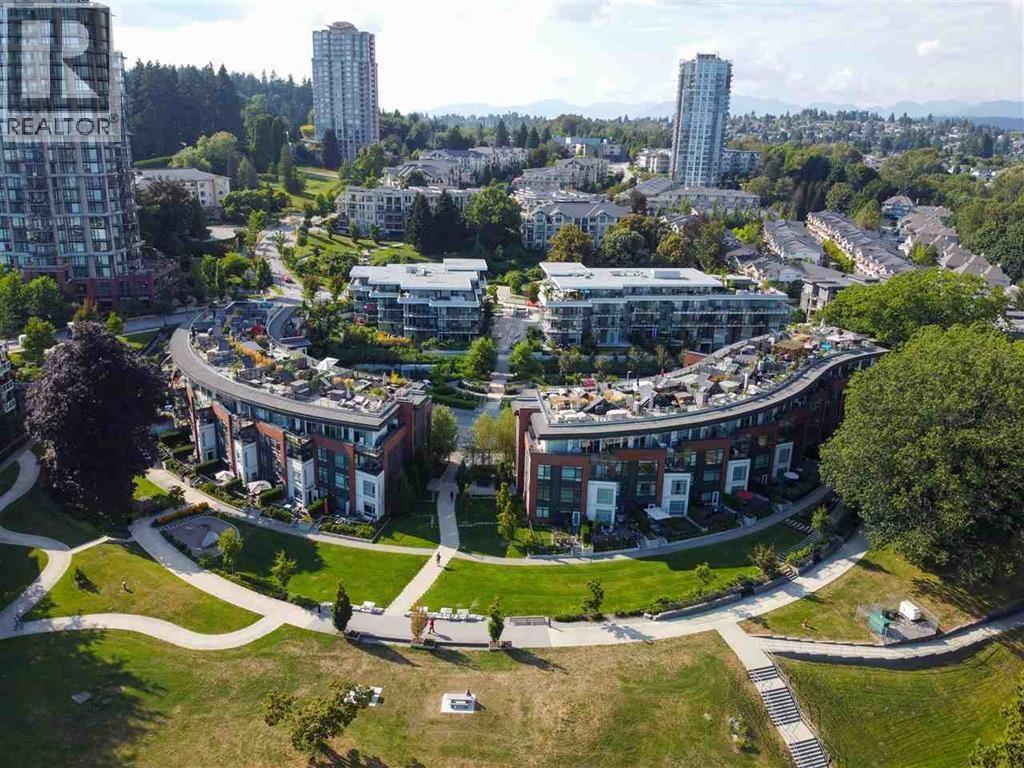 220 22 East ROYAL Avenue, New Westminster