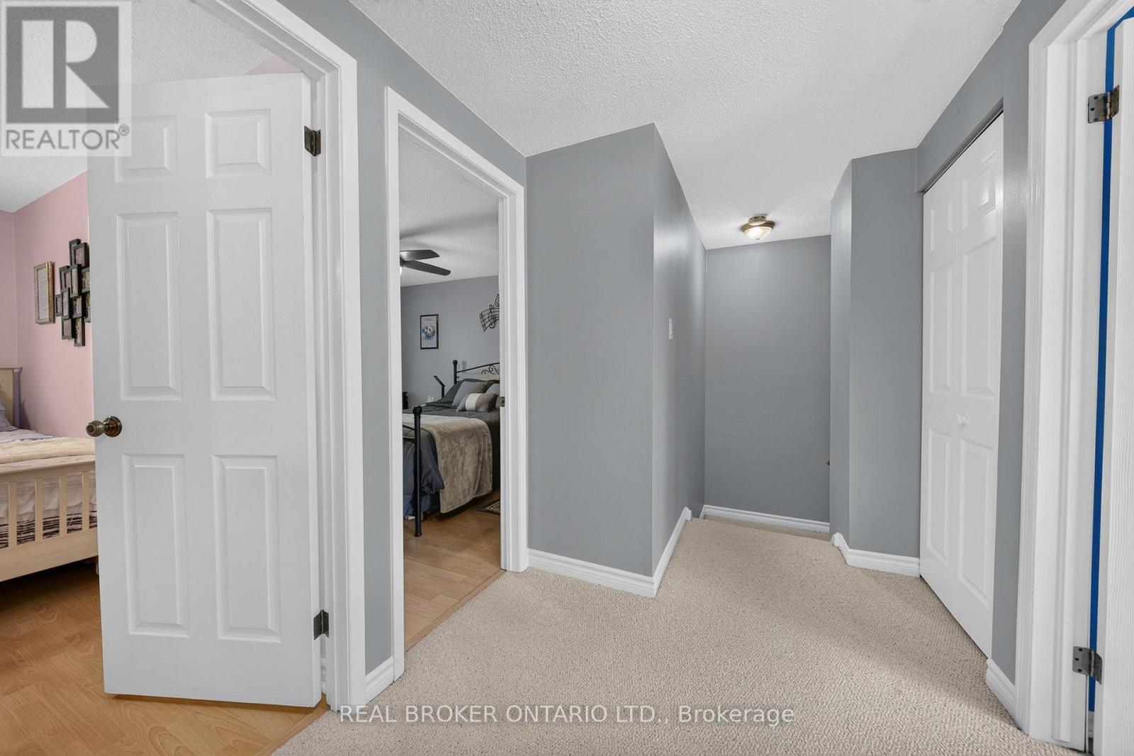 85 GLEDHILL CRESCENT, Hamilton (Gourley) — photo 12