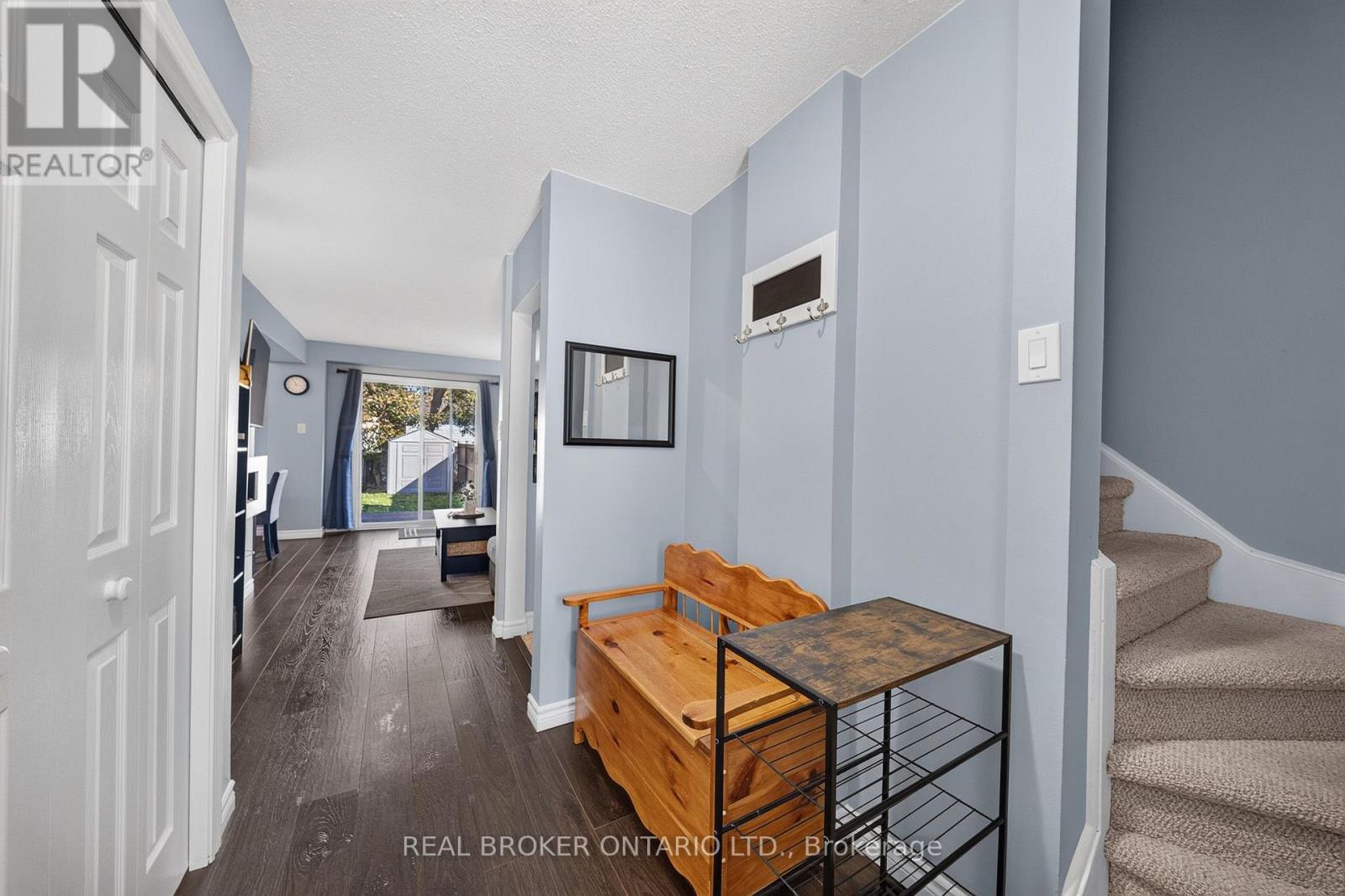 85 GLEDHILL CRESCENT, Hamilton (Gourley) — photo 4