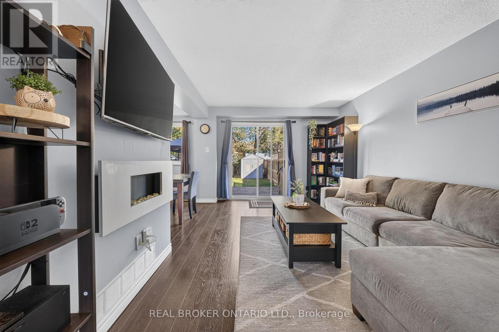85 GLEDHILL CRESCENT, Hamilton (Gourley) — photo 6