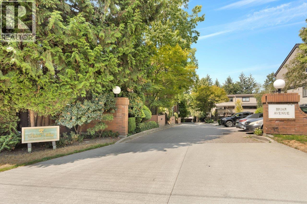 206 2140 BRIAR Avenue, Vancouver