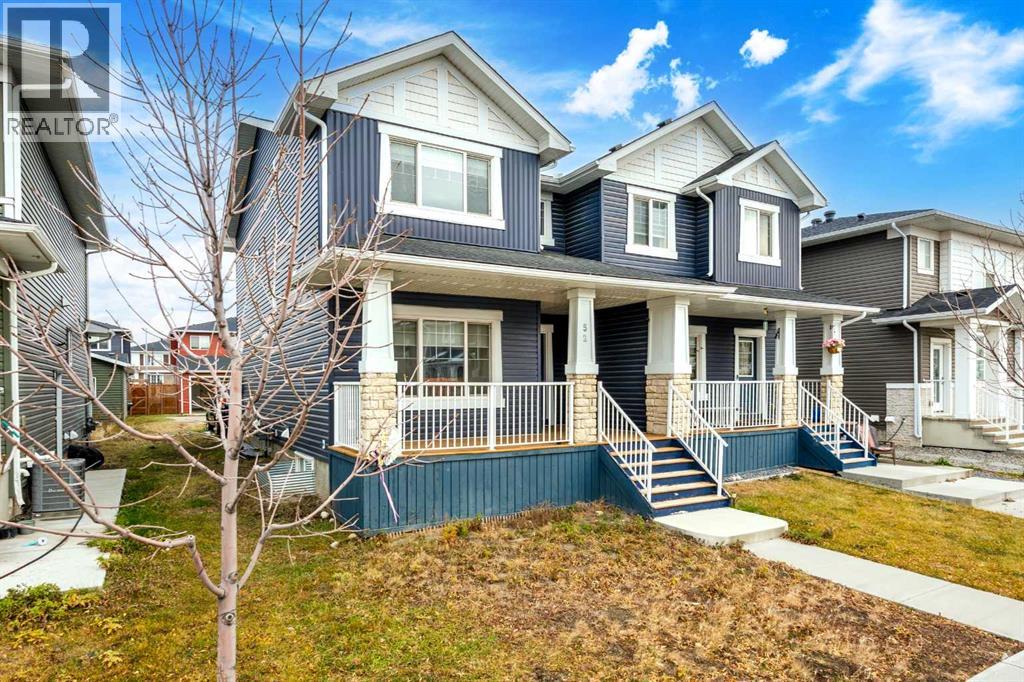 52 Red Embers Manor NE