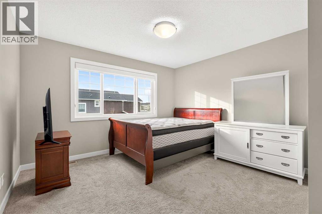 52 Red Embers Manor NE photo 15