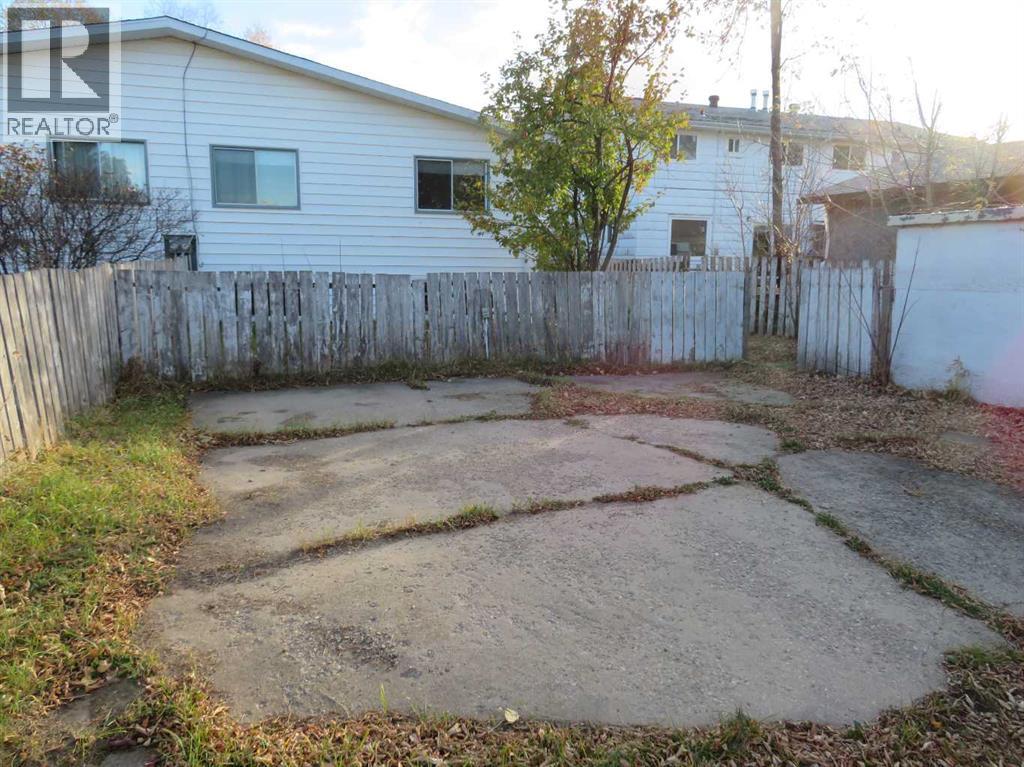 Listing photo – 142 Allan Street, Red Deer