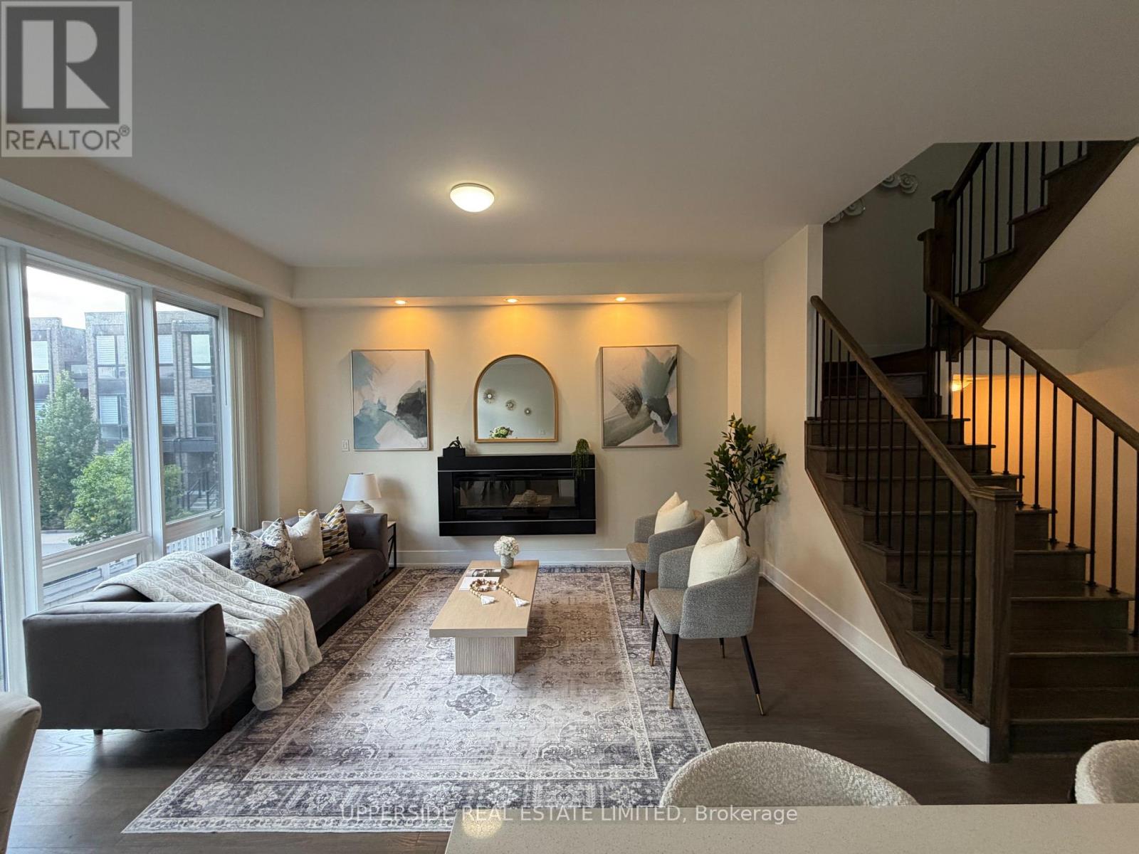 8 SABLE ROAD, Vaughan (Patterson) — photo 11