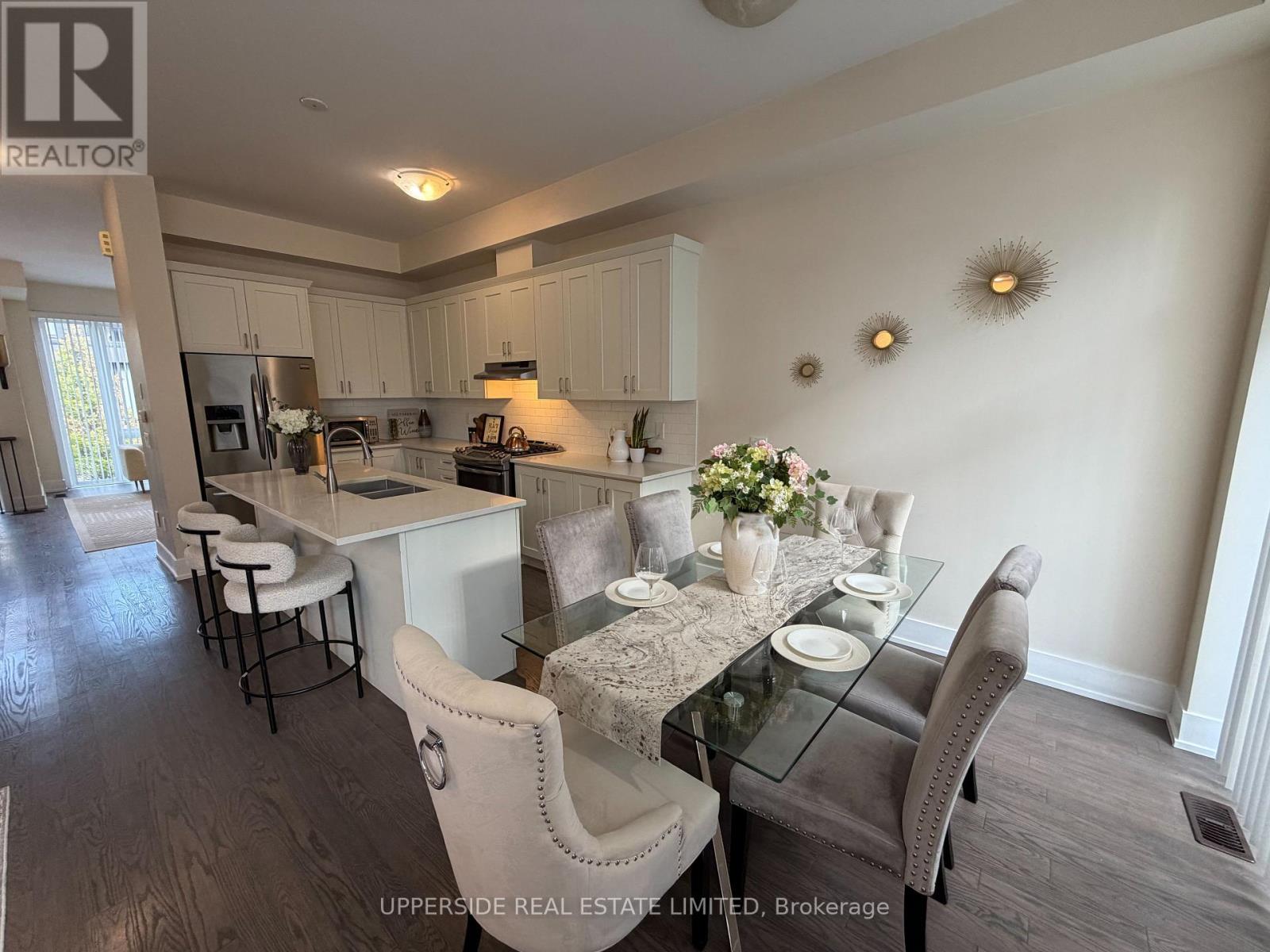 8 SABLE ROAD, Vaughan (Patterson) — photo 6
