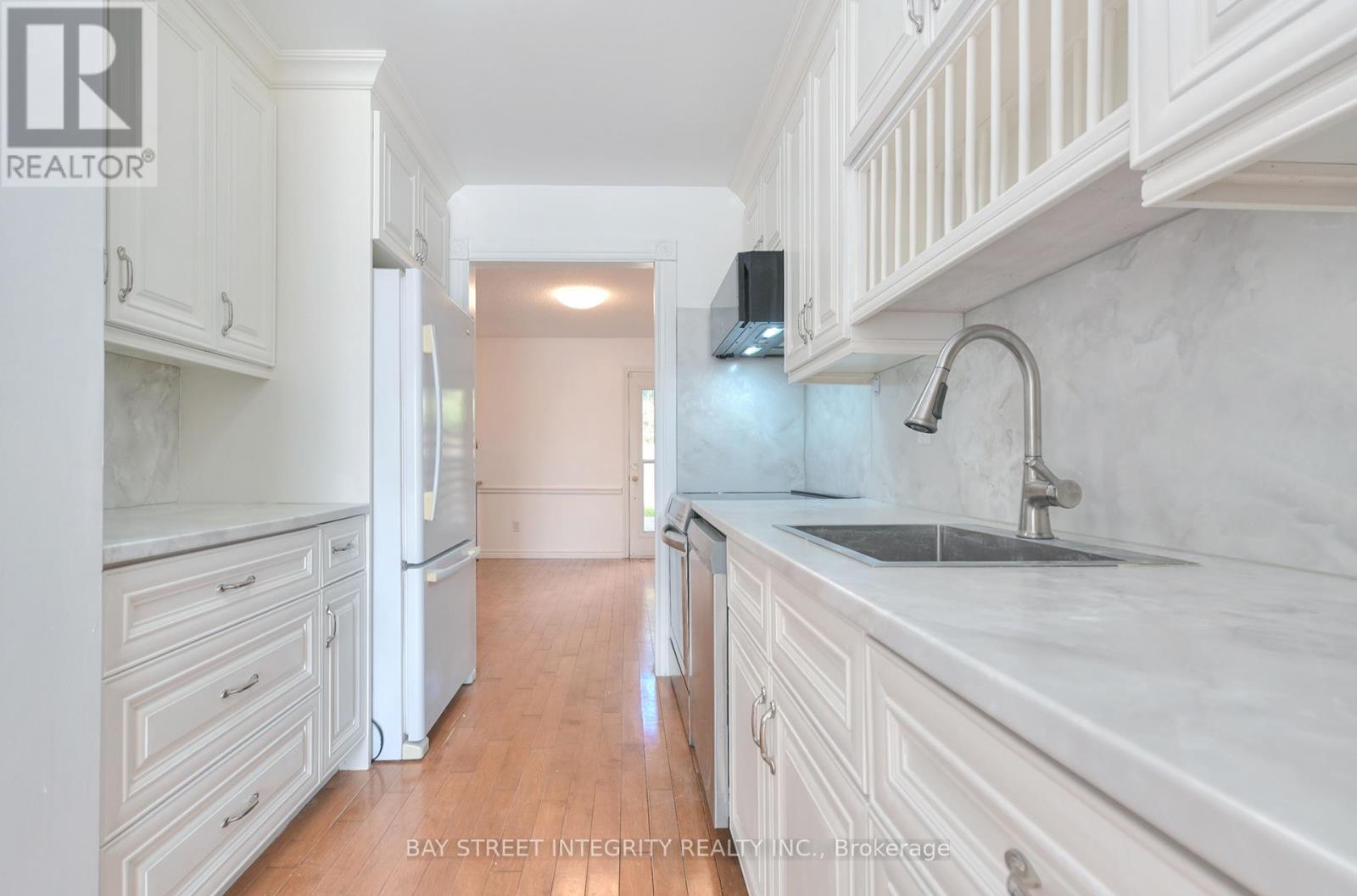 976 RAINTREE LANE, Mississauga (Lorne Park) — photo 5