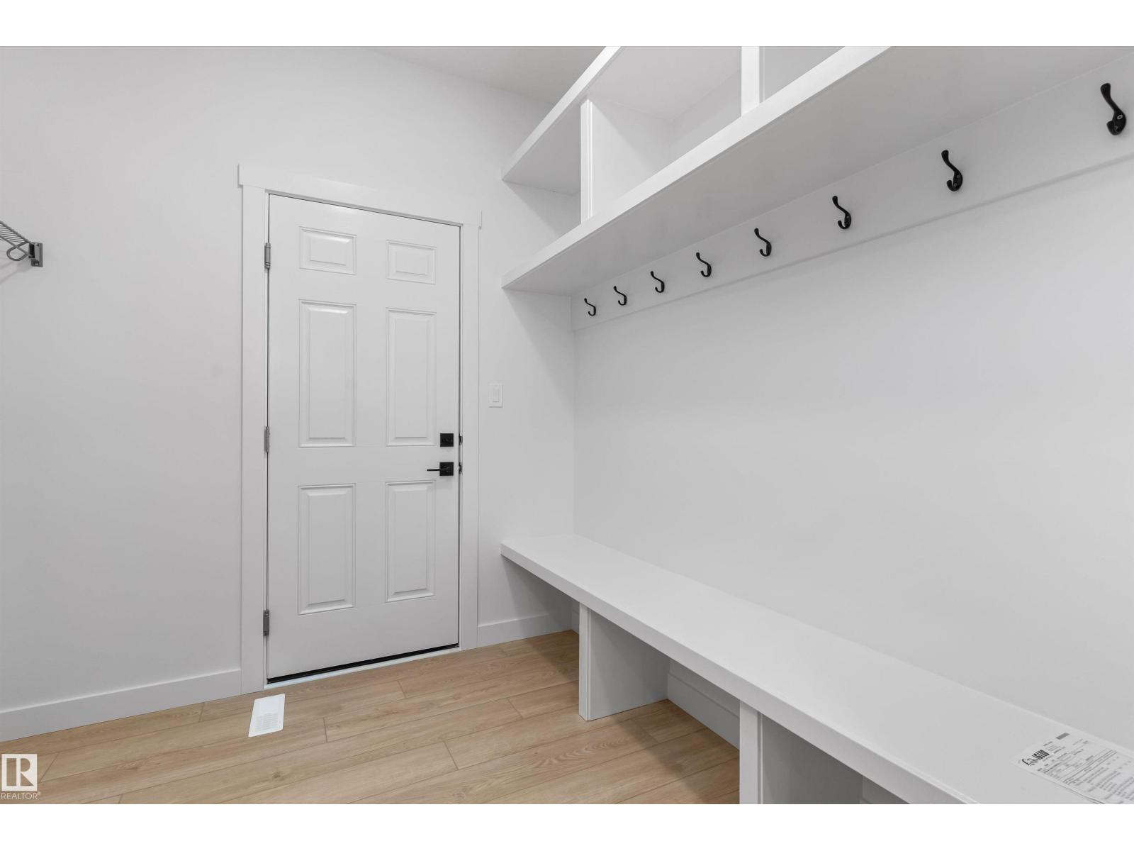1618 210A ST NW, Edmonton
