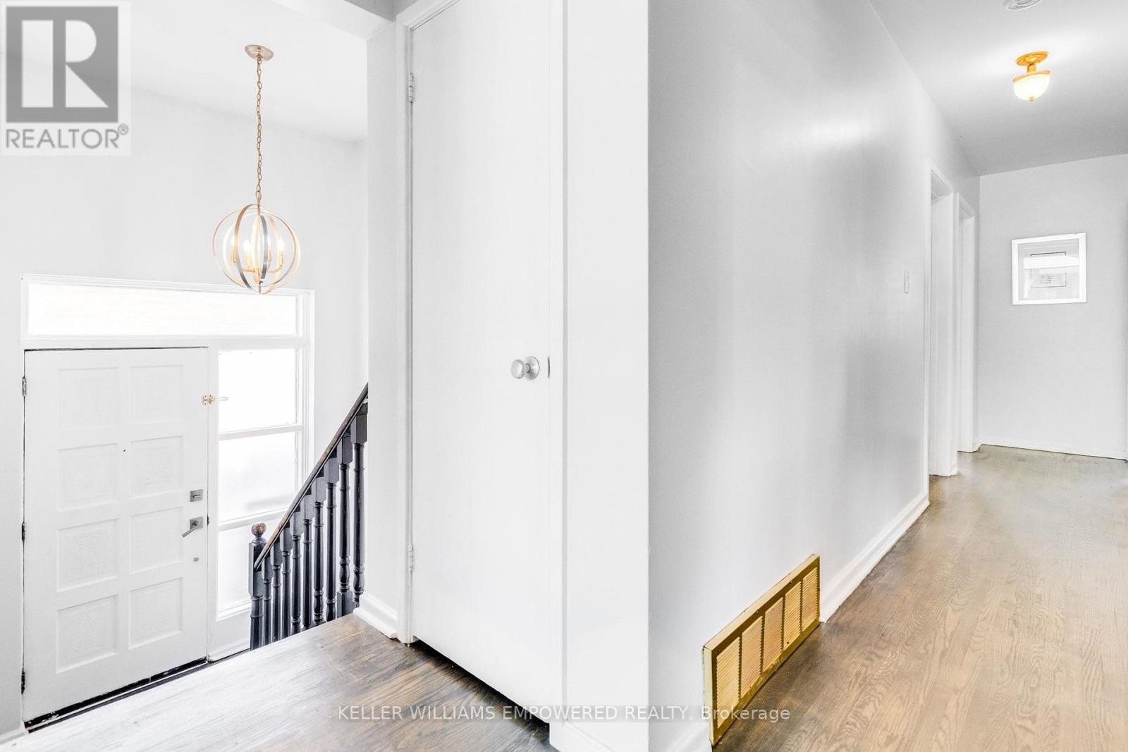 39 CHECKENDON DRIVE - 15