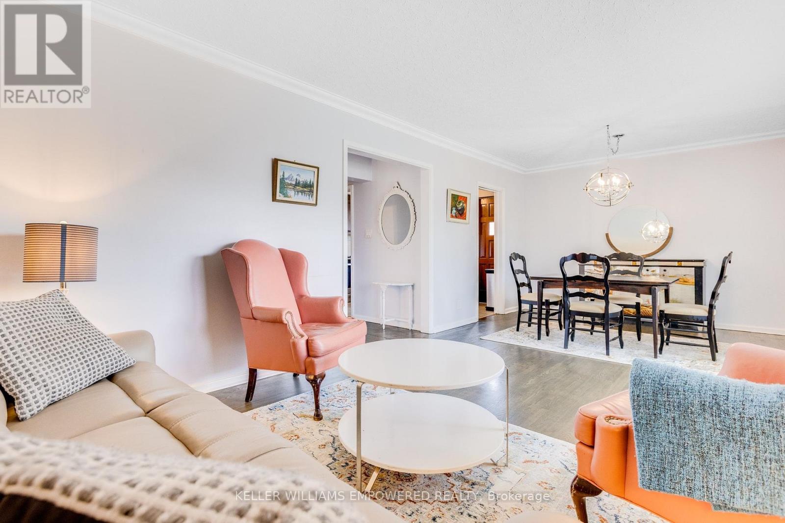 39 CHECKENDON DRIVE - 5